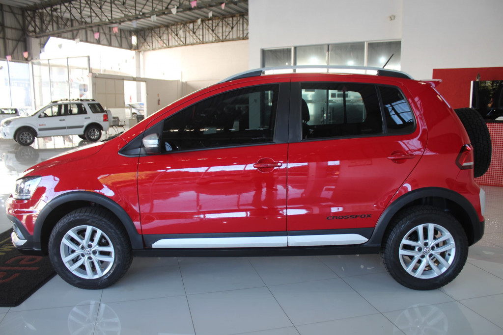Imagem do veículo VOLKSWAGEN CROSSFOX 1.6 mi flex 8v 4p manual