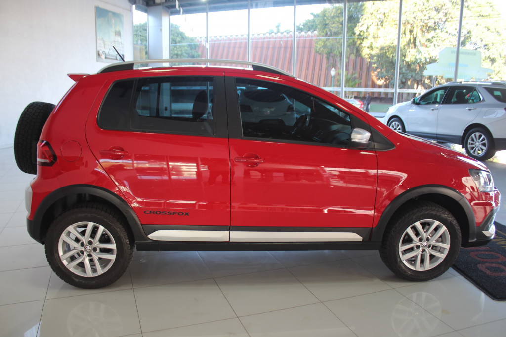 Imagem do veículo VOLKSWAGEN CROSSFOX 1.6 mi flex 8v 4p manual