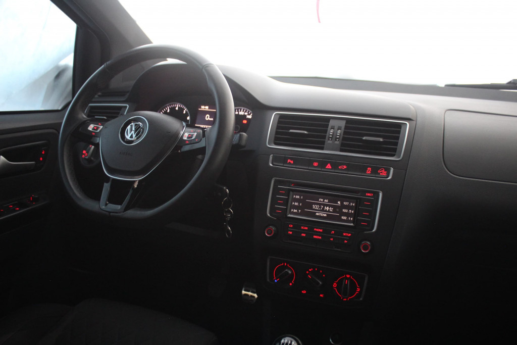 Imagem do veículo VOLKSWAGEN CROSSFOX 1.6 mi flex 8v 4p manual