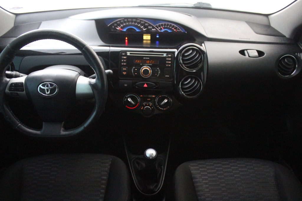 Imagem do veículo TOYOTA ETIOS 1.5 xls 16v flex 4p manual