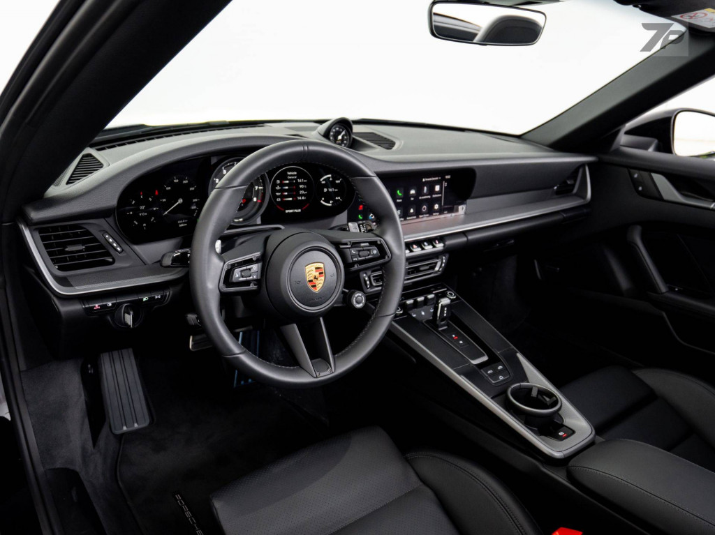 Imagem do veículo PORSCHE 911 CARRERA CABRIOLET 992