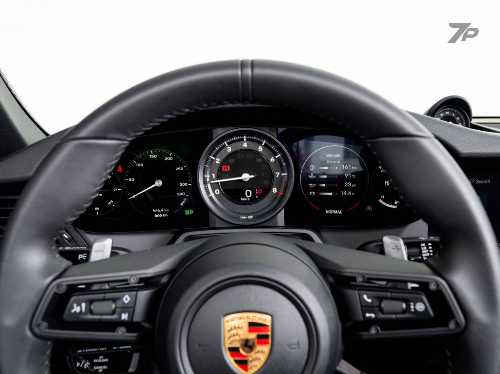 Imagem do veículo PORSCHE 911 CARRERA CABRIOLET 992
