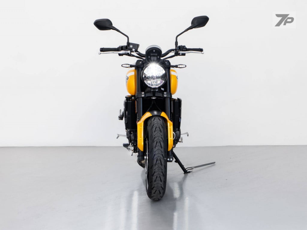 Imagem do veículo TRIUMPH TRIDENT 660 