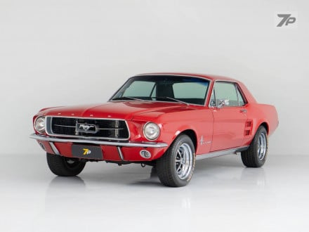FORD MUSTANG HARDTOP