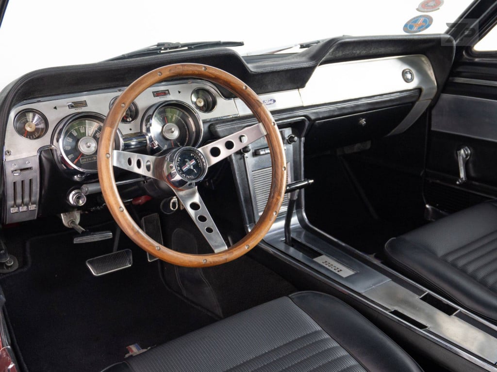 Imagem do veículo FORD MUSTANG HARDTOP