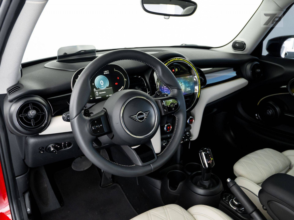 Imagem do veículo MINI COOPER S TOP