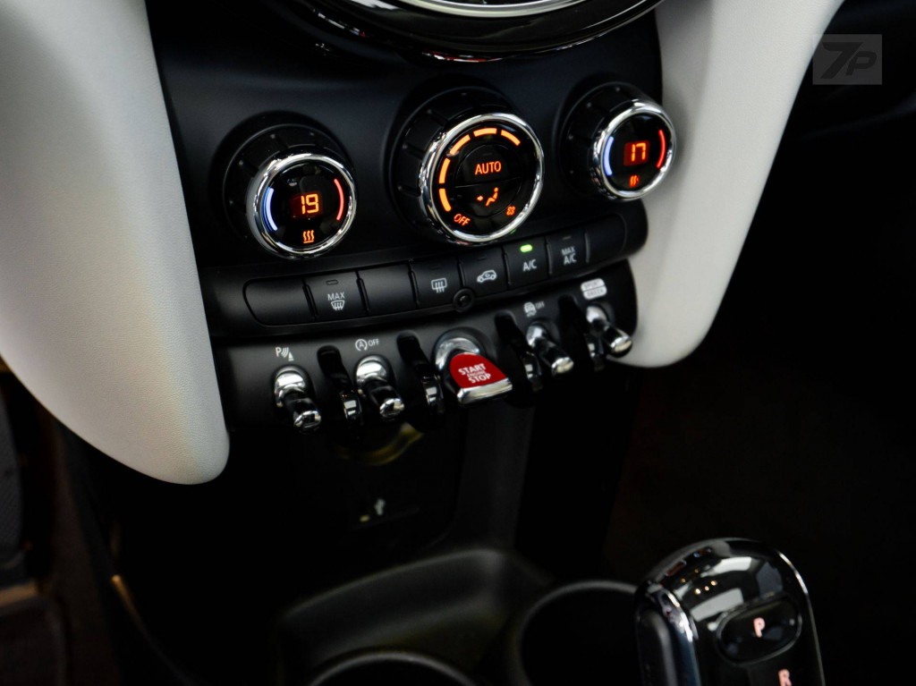 Imagem do veículo MINI COOPER S TOP
