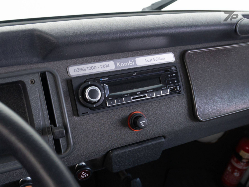 Imagem do veículo VOLKSWAGEN KOMBI LAST EDITION FLEX