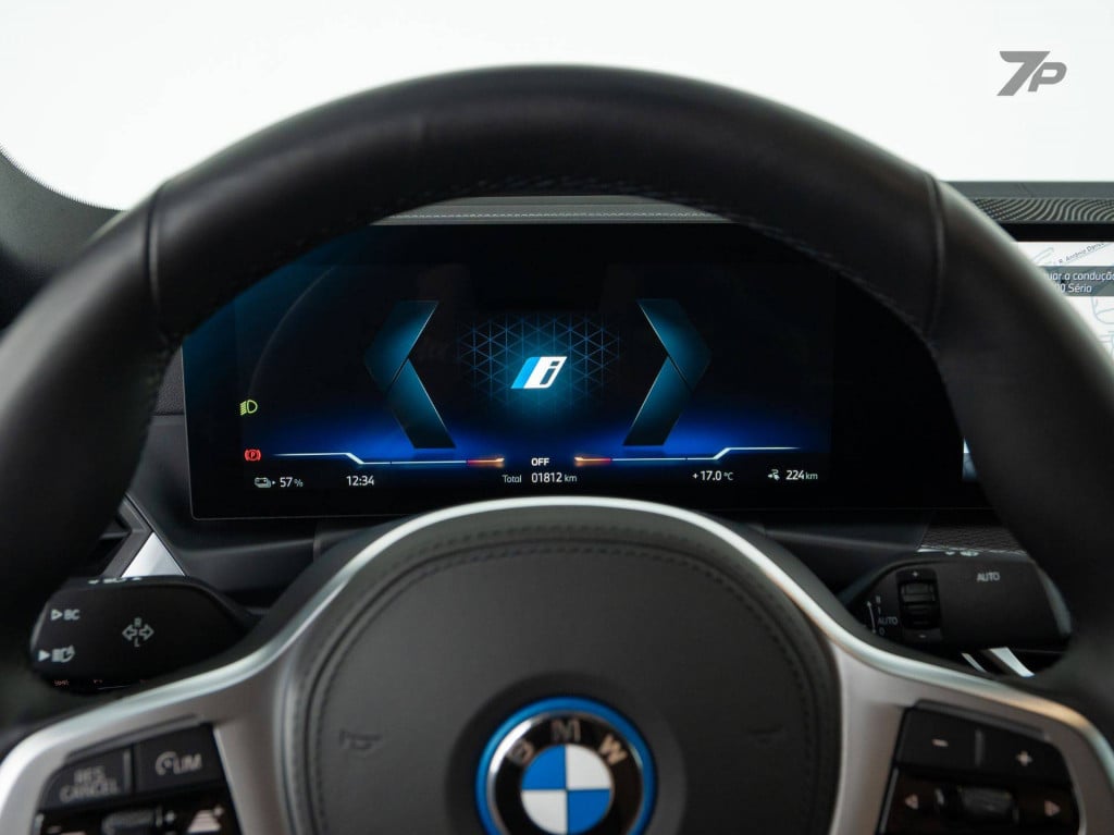 Imagem do veículo BMW I4 E-DRIVE40 M SPORT