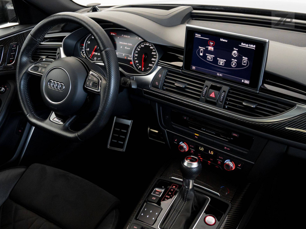Imagem do veículo AUDI RS6 AVANT 