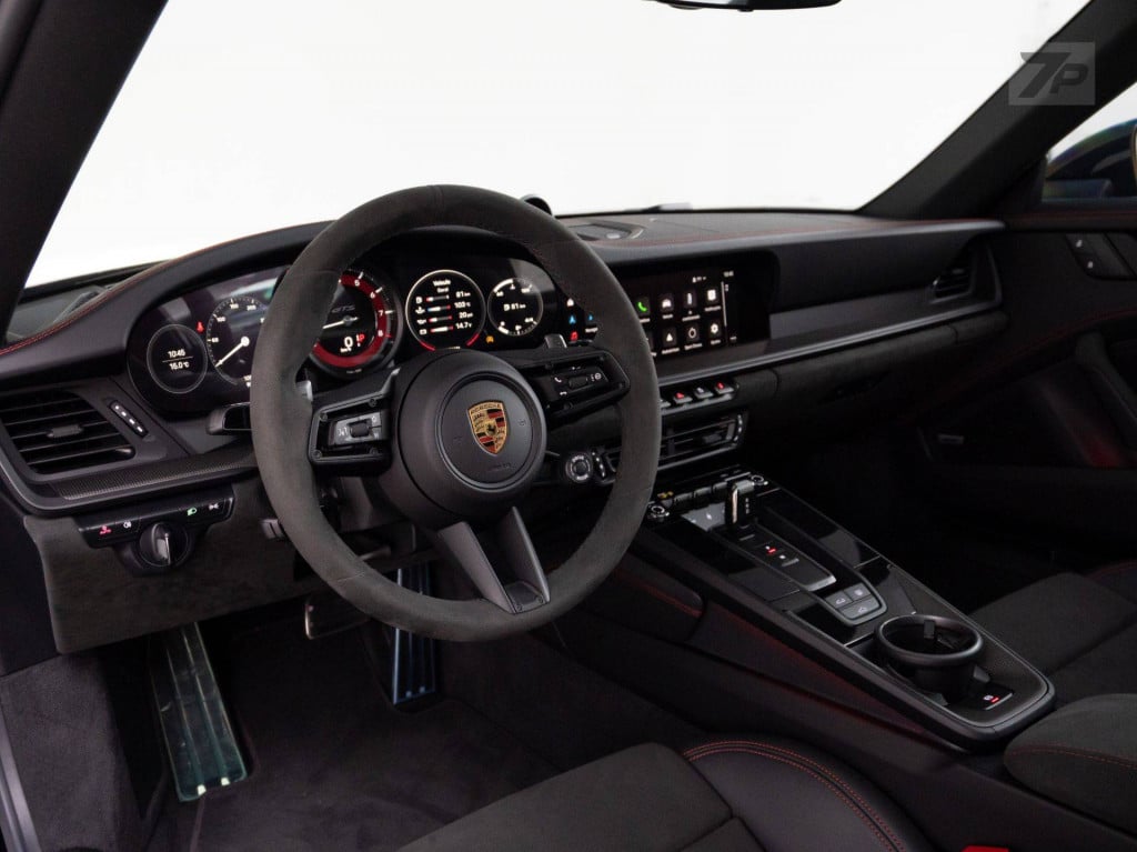 Imagem do veículo PORSCHE 911 CARRERA GTS 992
