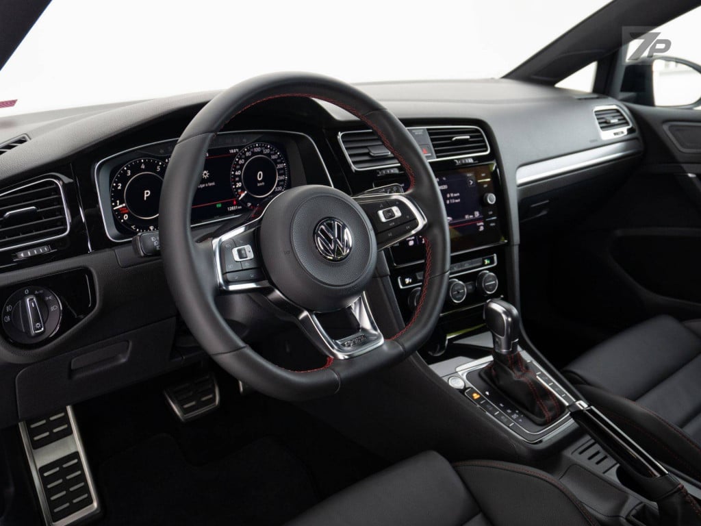 Imagem do veículo VOLKSWAGEN GOLF GTI