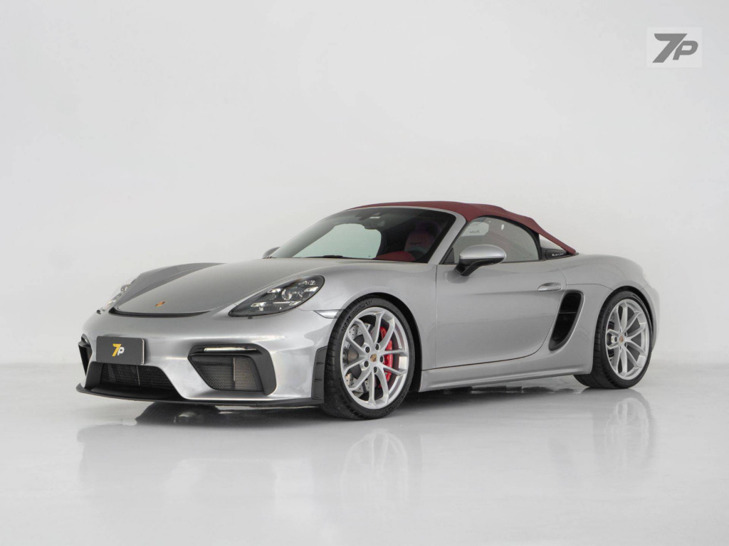 Imagem do veículo PORSCHE 718 SPYDER