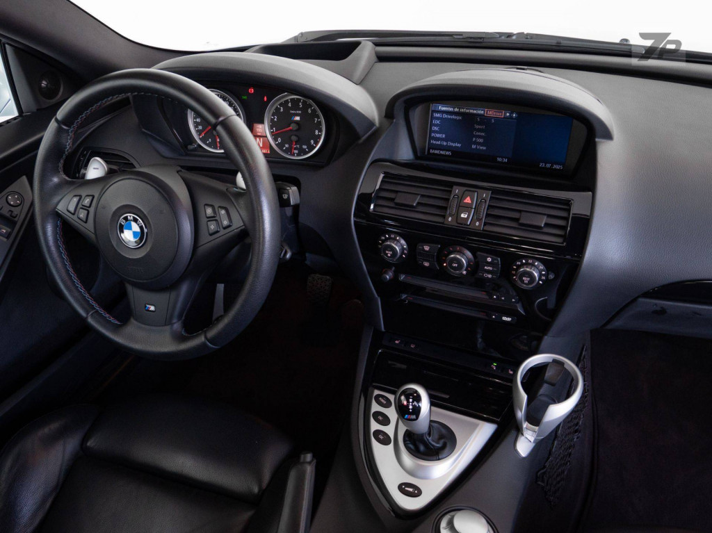 Imagem do veículo BMW M6 V10