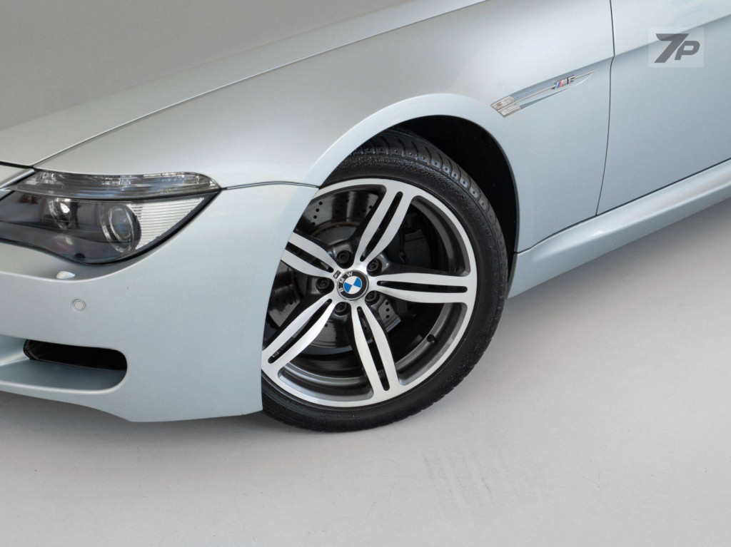 Imagem do veículo BMW M6 V10
