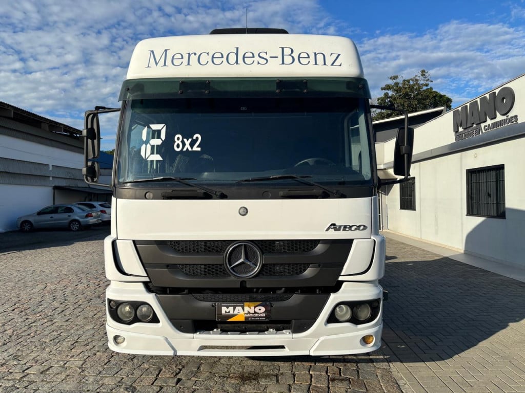 Imagem do veículo Mercedes Benz 2429 8x2 Chassi