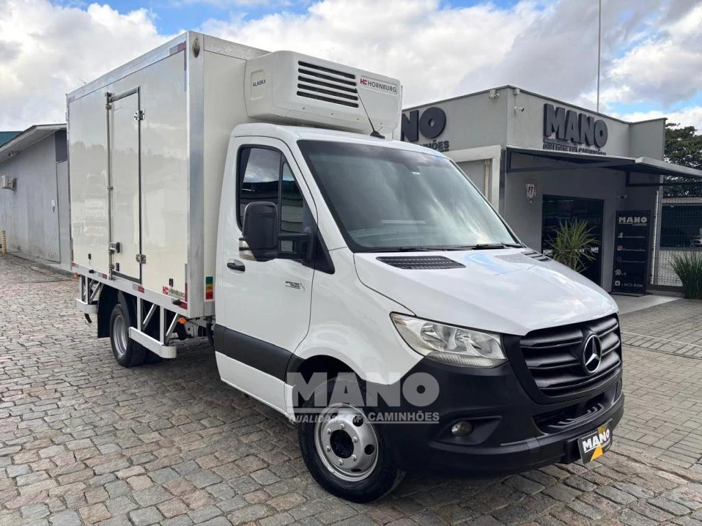 MERCEDES BENZ SPRINTER 516 CDI