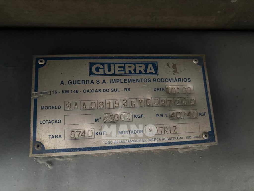 Imagem do veículo Carreta Guerra Baú Rebaixada 3 Eixos