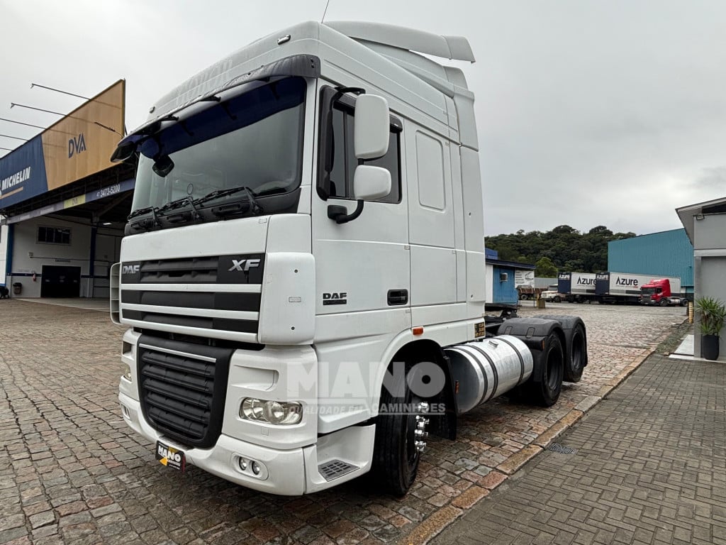 Imagem do veículo DAF XF 105 FTS 460 6x2 (E5)