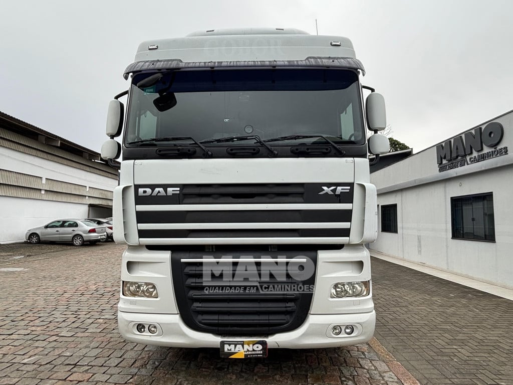 Imagem do veículo DAF XF 105 FTS 460 6x2 (E5)