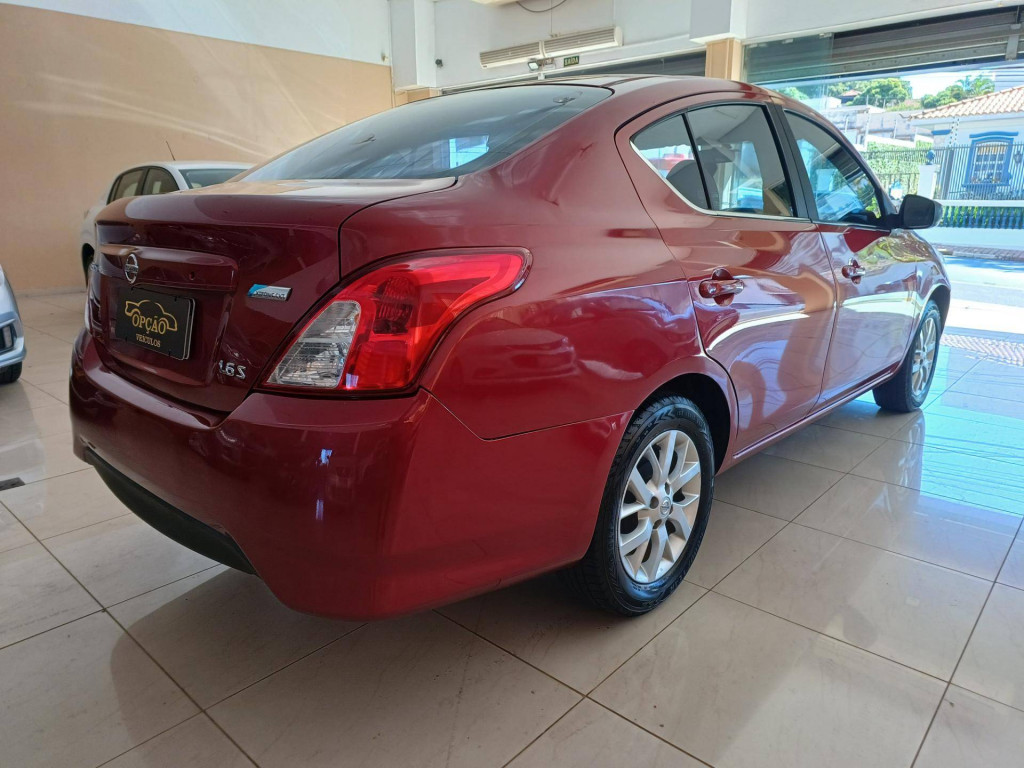 Imagem do veículo Nissan Versa 16sv Cvt 2018
