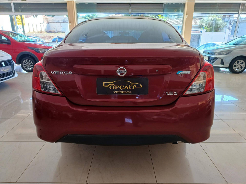 Imagem do veículo Nissan Versa 16sv Cvt 2018