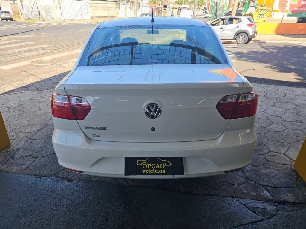 Imagem do veículo Volkswagen Novo Voyage 1.0 2014