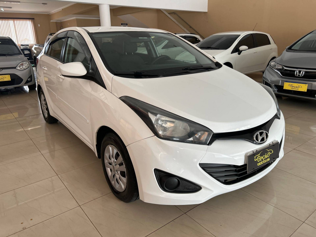 Hyundai Hyundahb20s 1.6m Comf 2015