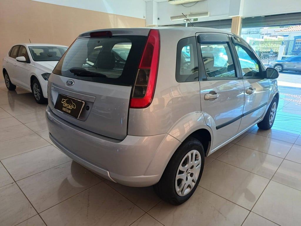 Imagem do veículo Ford Fiesta Flex 2014