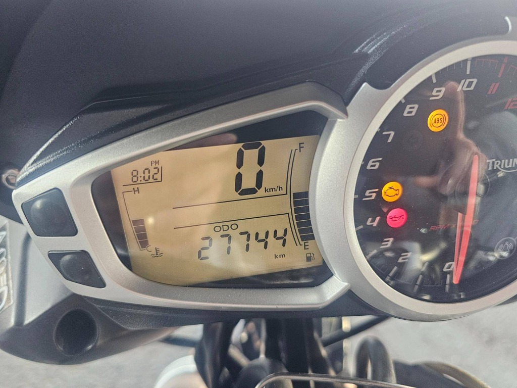 Imagem do veículo Triumph Speed Triple 2015