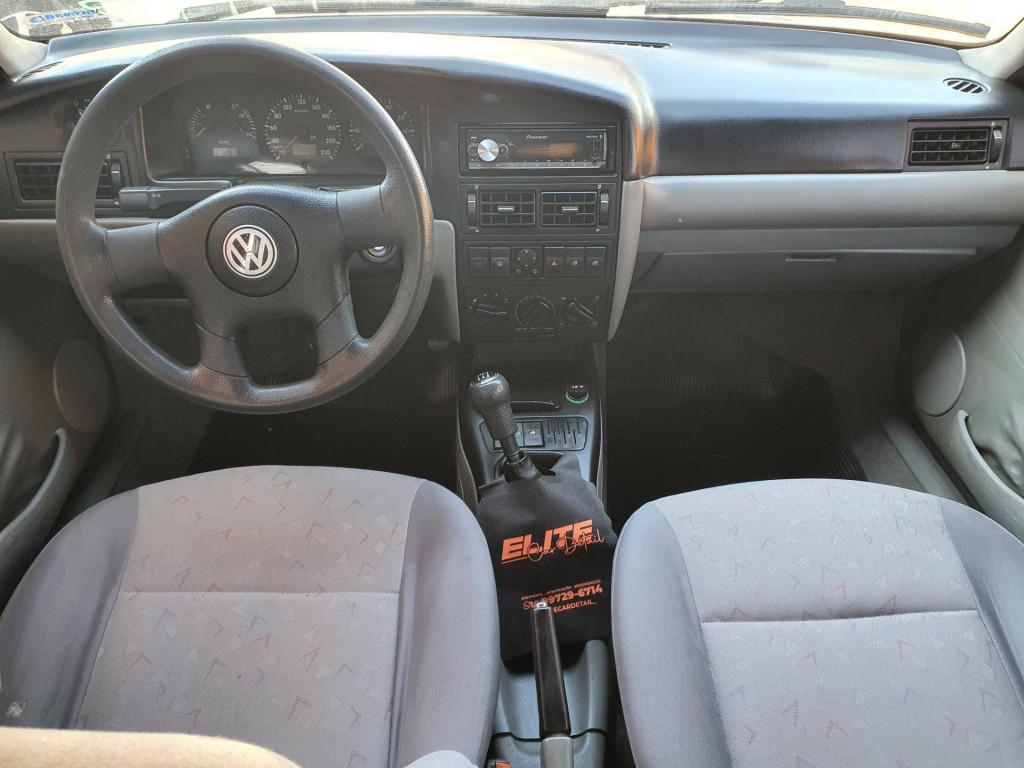 Imagem do veículo Volkswagen Santana 2.0 2000