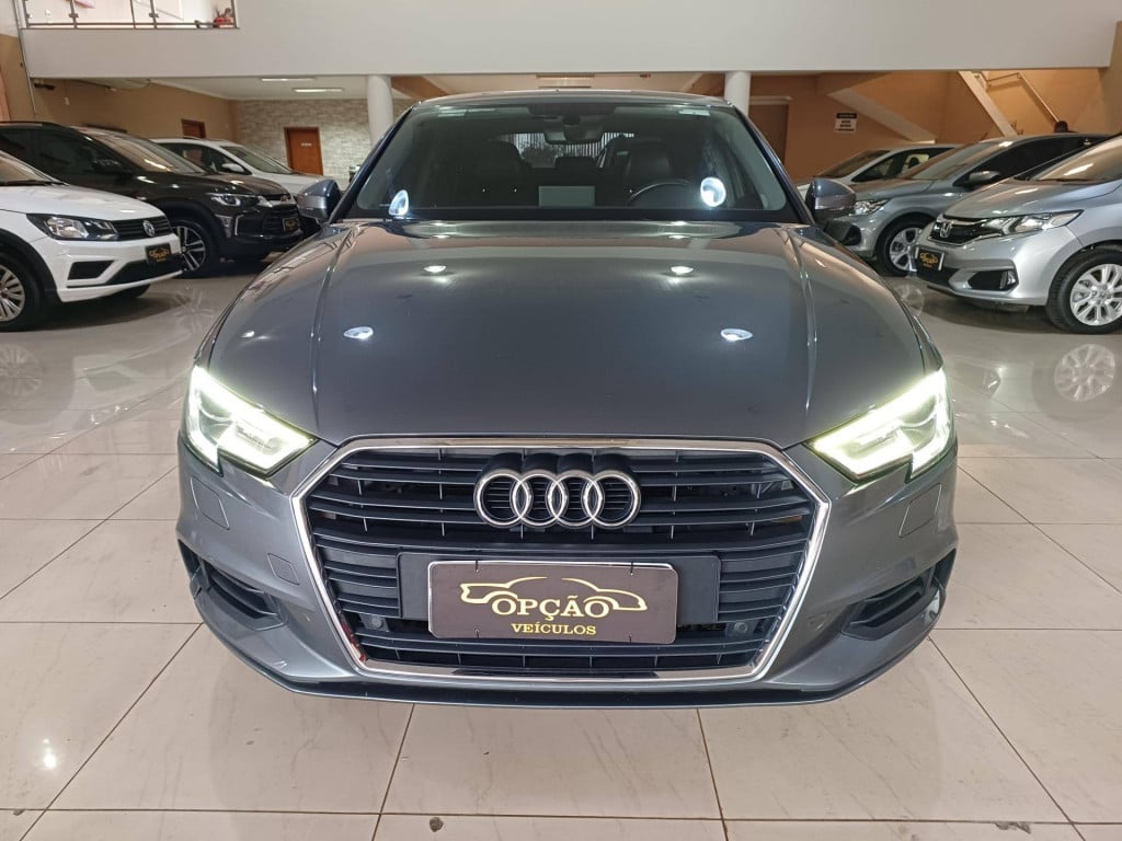Imagem do veículo Audi Auda3 Lm 150cv 2019