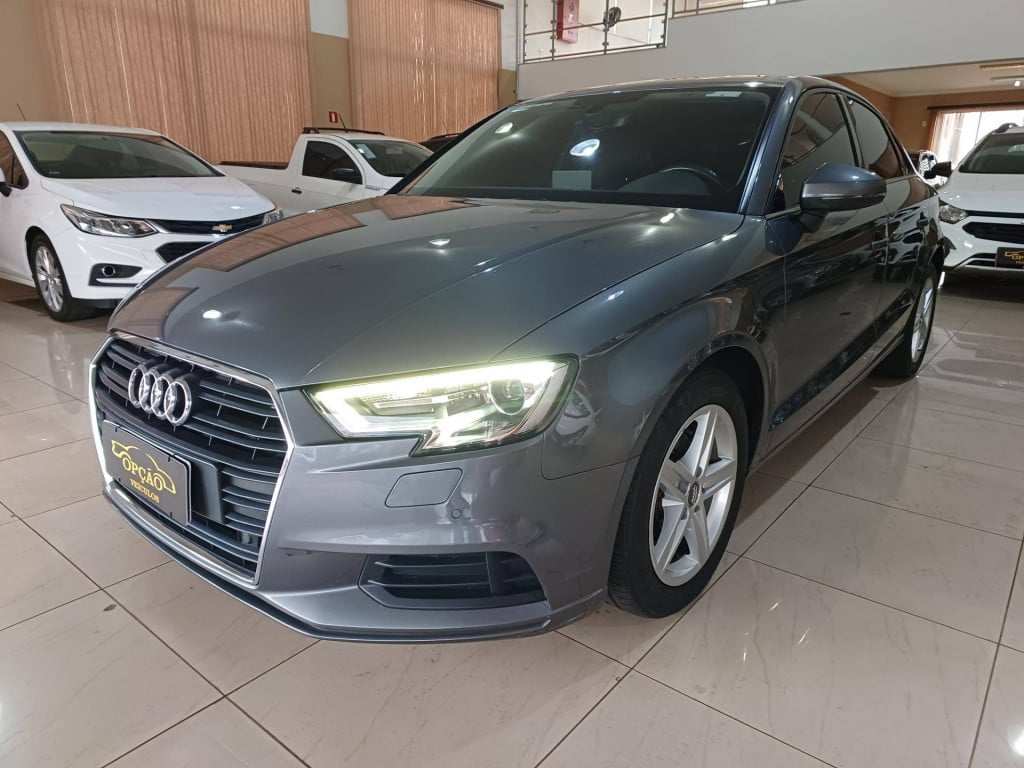 Imagem do veículo Audi Auda3 Lm 150cv 2019
