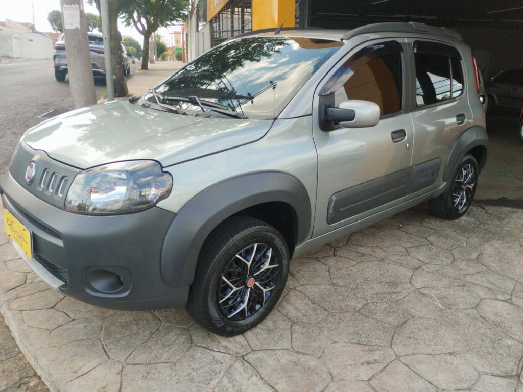 Imagem do veículo Fiat Uno Way 1.4 2011