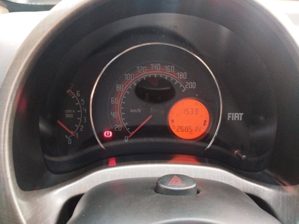 Imagem do veículo Fiat Uno Way 1.4 2011