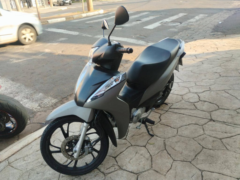 Imagem do veículo Honda Biz 125 2023