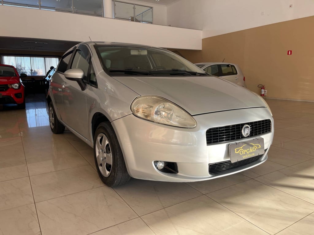 Imagem do veículo Fiat Punto Elx 1.4 2009