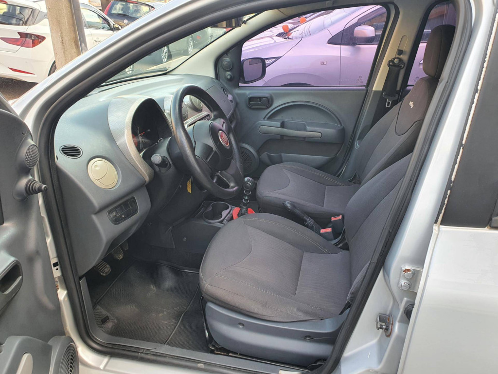 Imagem do veículo Fiat Uno Way 1.4 2013