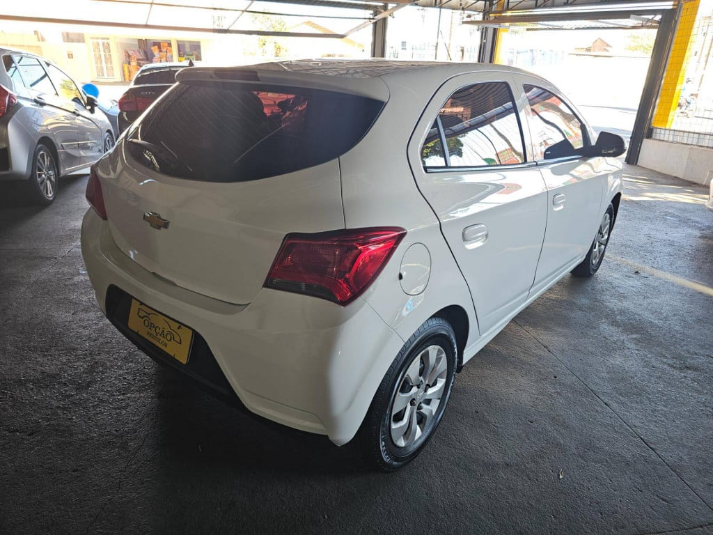 Imagem do veículo Chevrolet Onix 1.0mt Lt 2019