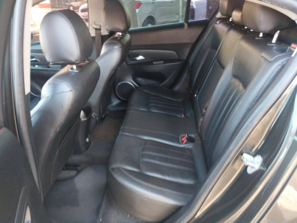 Imagem do veículo Chevrolet Cruze Lt Nb 2012