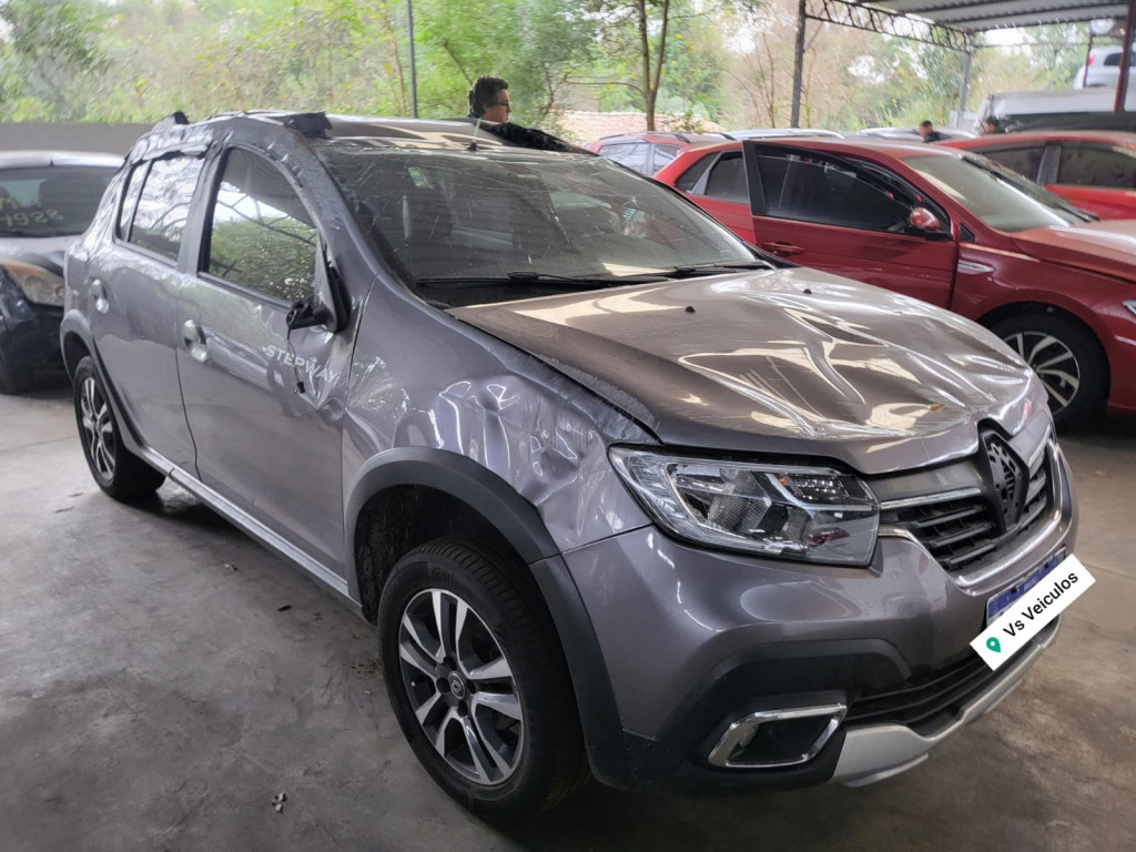 Imagem do veículo RENAULT SANDERO 1.6 16V SCE FLEX STEPWAY ICONIC X-TRONIC