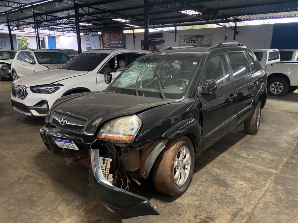 Imagem do veículo HYUNDAI TUCSON 2.0 MPFI GLS 16V 143CV 2WD FLEX 4P AUTOMÁTICO