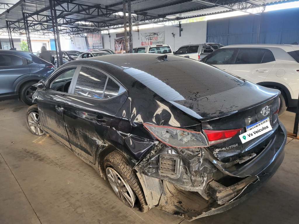 Imagem do veículo HYUNDAI ELANTRA 2.0 16V FLEX 4P AUTOMÁTICO