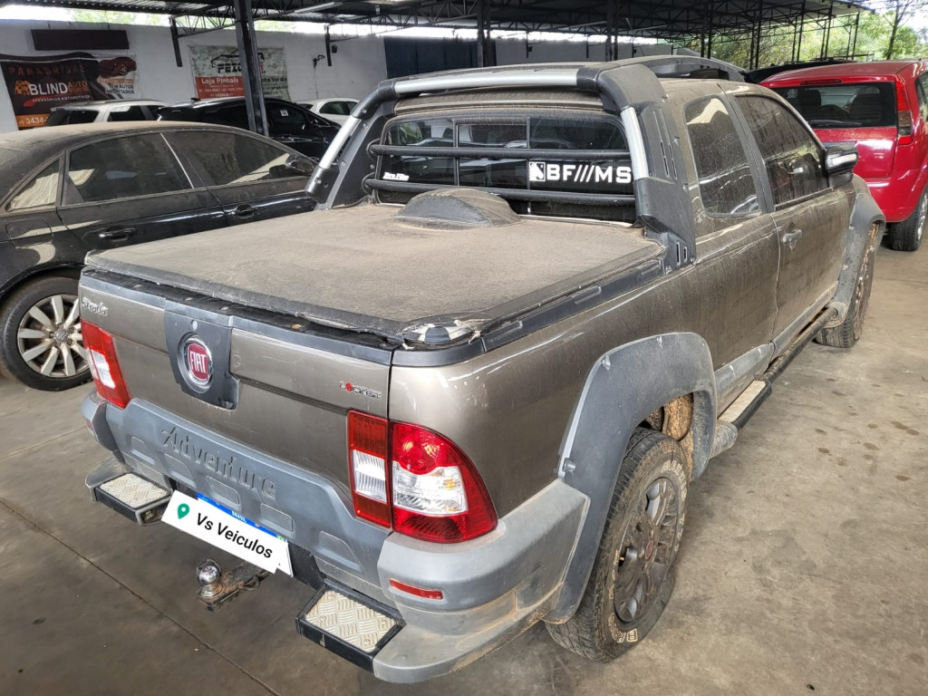 FIAT STRADA 1.8 MPI ADVENTURE CD 16V FLEX 2P MANUAL