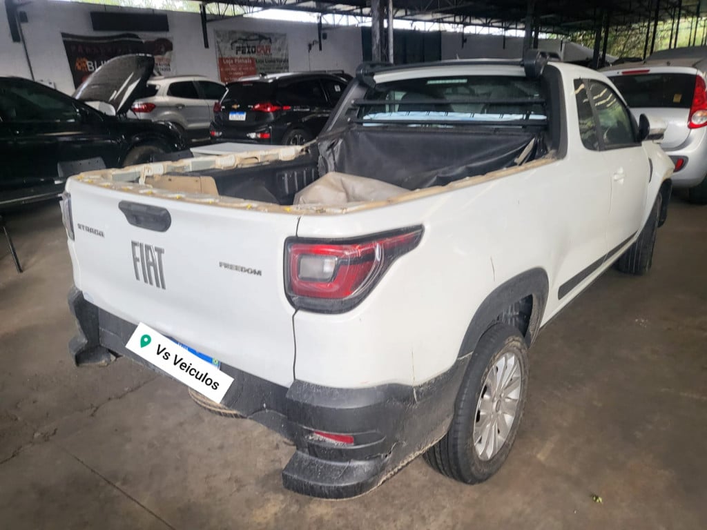 FIAT STRADA 1.3 FIREFLY FLEX FREEDOM CS MANUAL