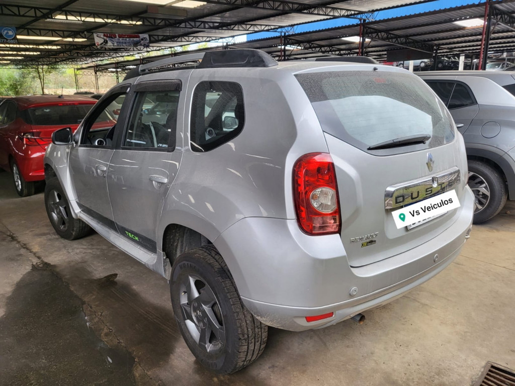 RENAULT DUSTER 1.6 DYNAMIQUE 4X2 16V FLEX 4P MANUAL
