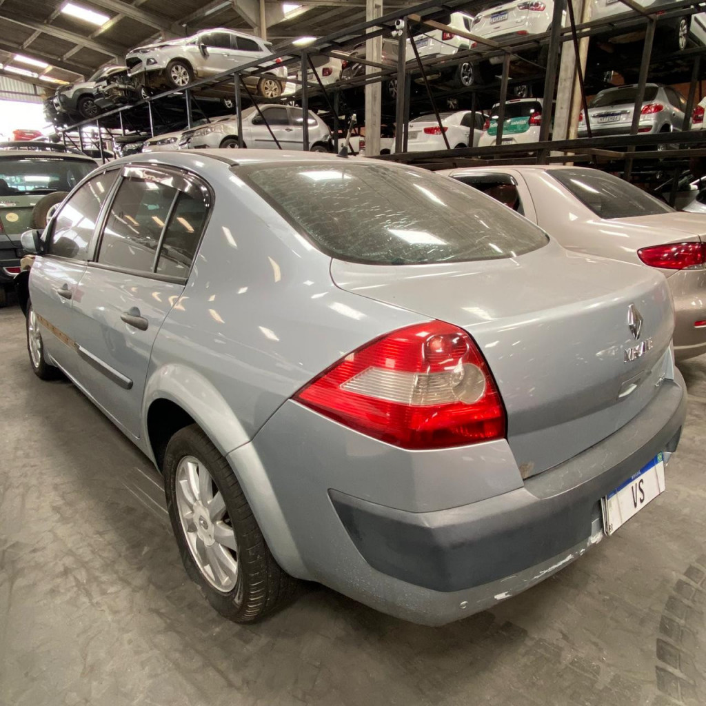 RENAULT MEGANE 1.6 EXPRESION 16V FLEX 4P MANUAL