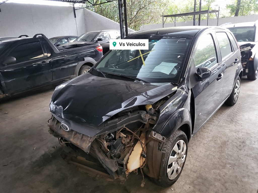 Imagem do veículo FORD FIESTA 1.0 ROCAM 8V FLEX 4P MANUAL