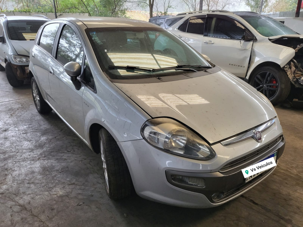 FIAT PUNTO 1.6 ESSENCE 16V FLEX 4P AUTOMATIZADO