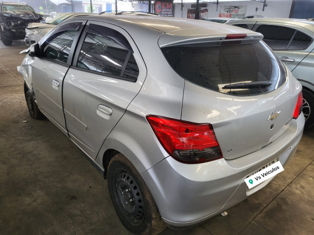 CHEVROLET ONIX 1.4 MPFI LT 8V FLEX 4P MANUAL